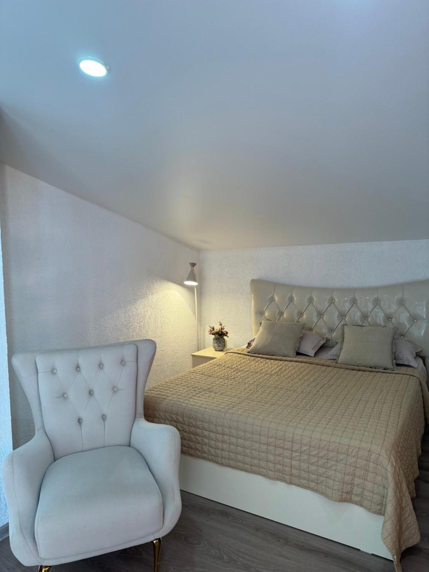 Guest House Elene Gori Exterior foto