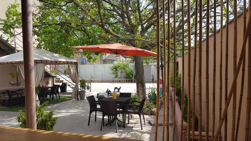 Guest House Elene Gori Exterior foto