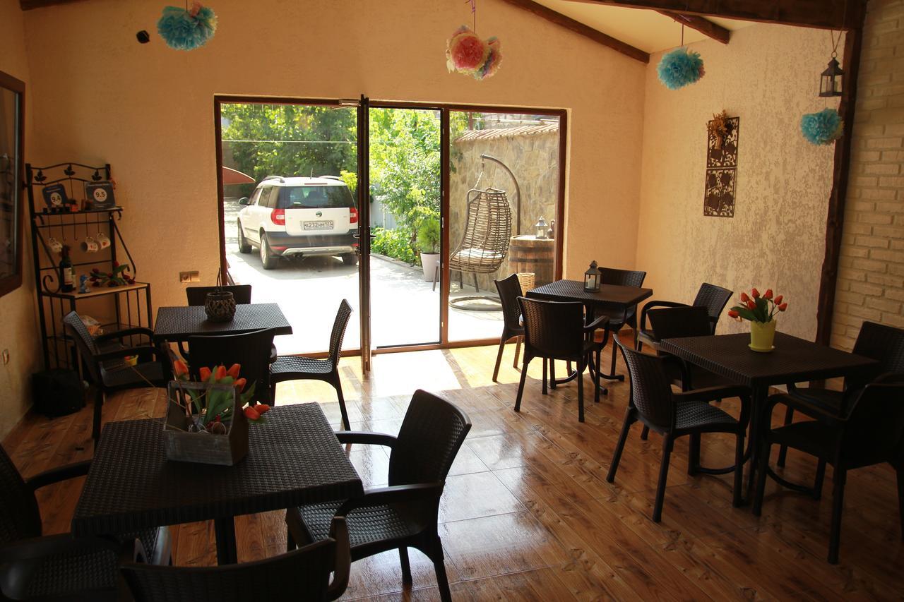 Guest House Elene Gori Exterior foto